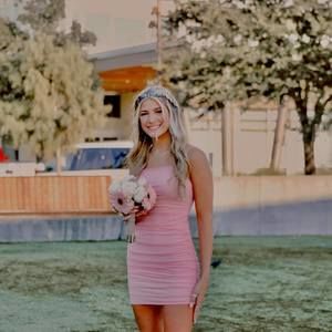 Meet your Posher, Hailey